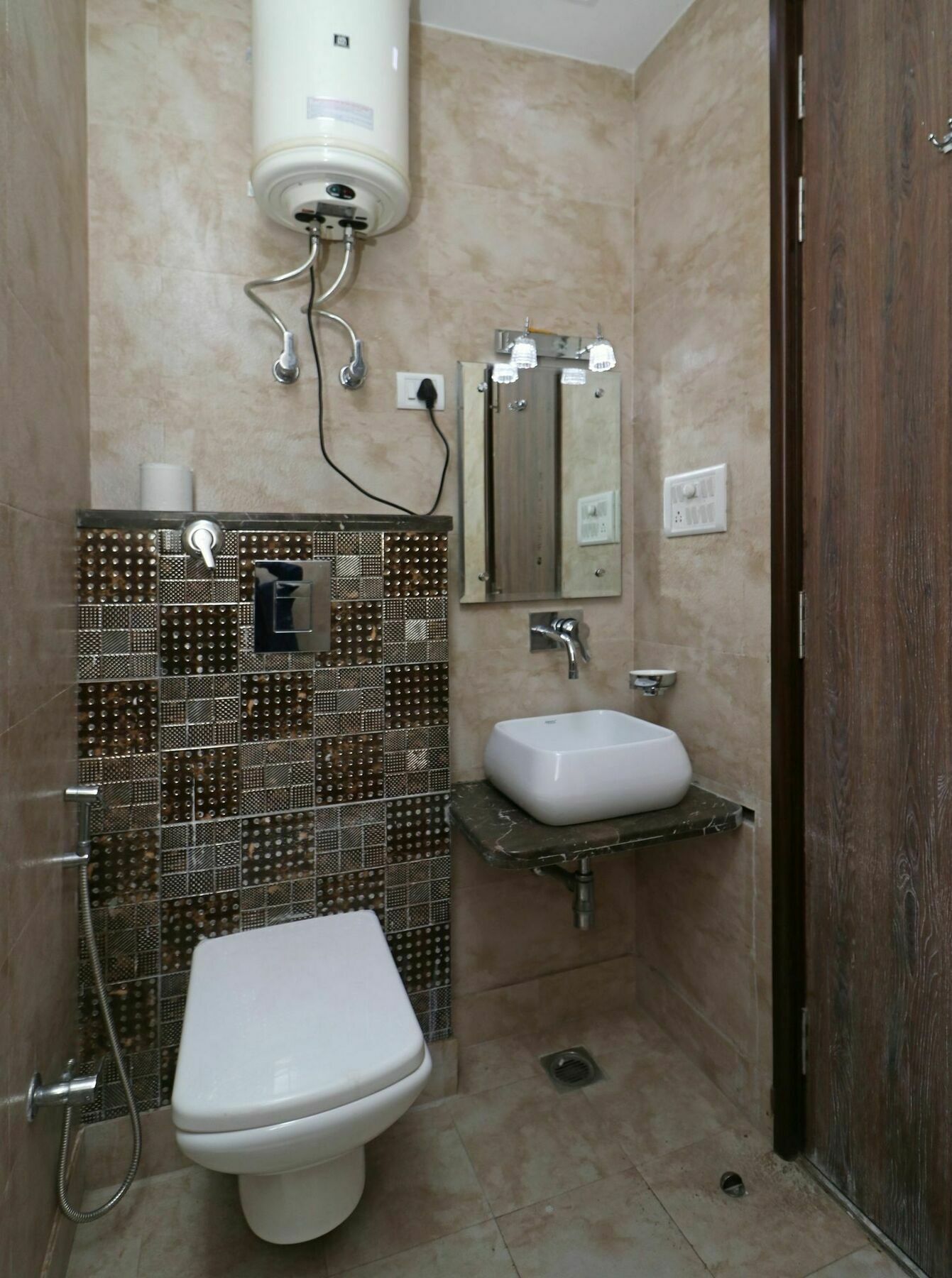 Fabhotel Season Grand Delhi  Eksteriør bilde